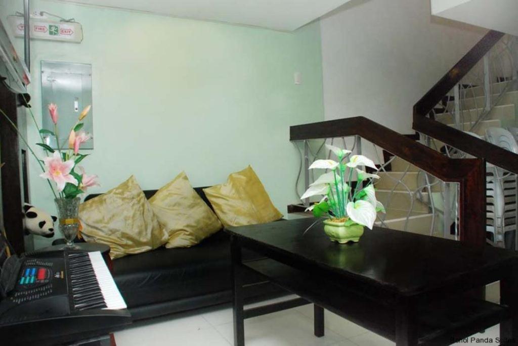 Panda Tea Garden Suites Tagbilaran City Exterior foto